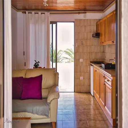Ventoso , Modern Rustic Apartment
