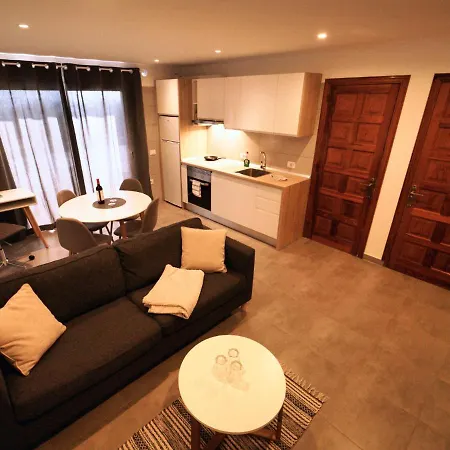 Ventoso , Modern Rustic