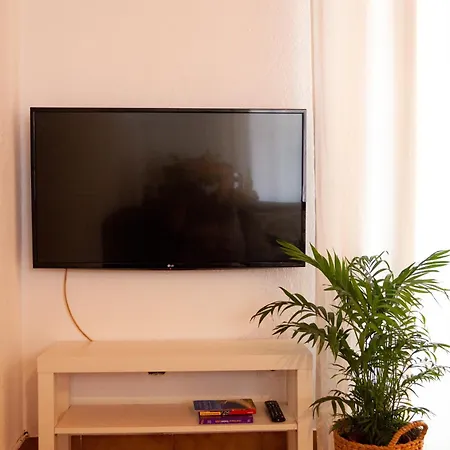 Ventoso , Modern Rustic Apartment