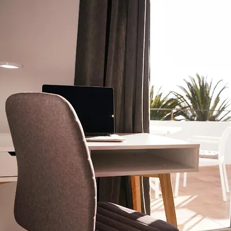 Ventoso , Modern Rustic Lejlighed *